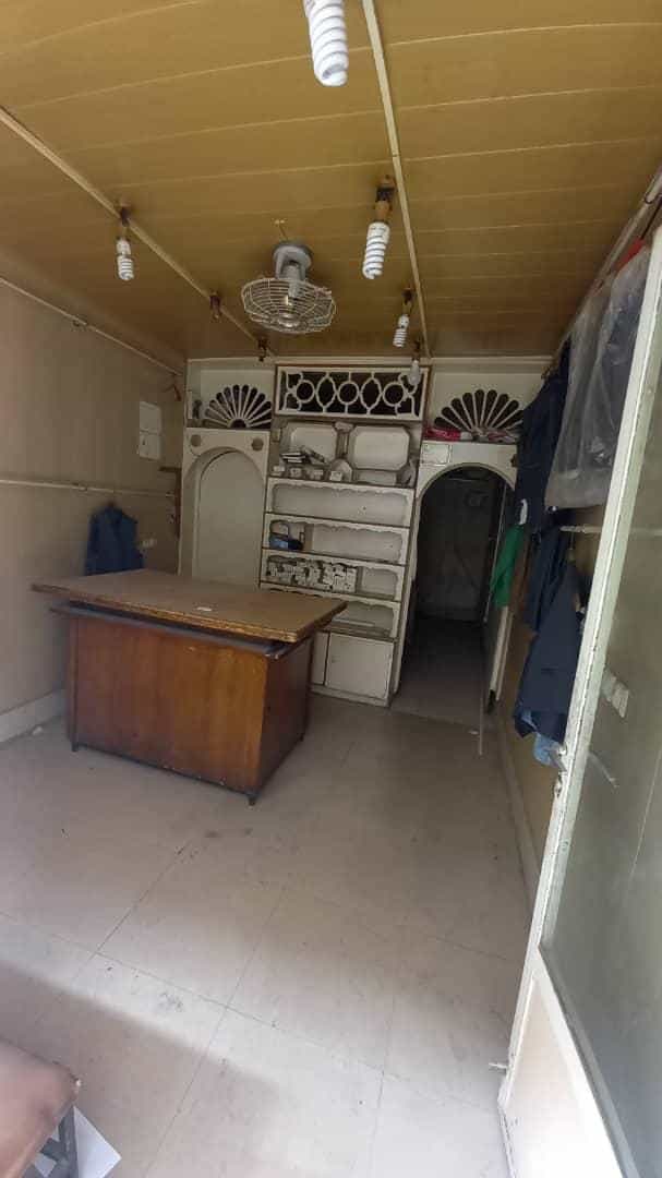 عکس مغازه سرقفلی مجتمع تجاری ولیعصر در نبش صورتگر