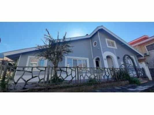 عکس تولید کننده پوشش ساینو و انواع پارکینگ در طالقانی