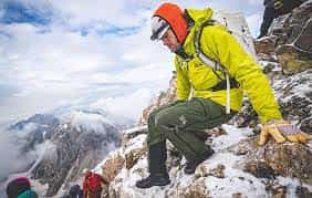 عکس باشگاه کوهنوردی دنا در محله شهیش آباد اصفهان 