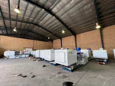 عکس مرکز تولید و پخش دستگاه های تزریق پلاستیک در جردن