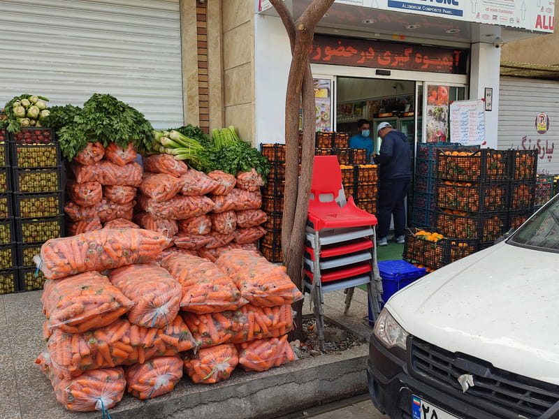 عکس آبمیوه بستنی پدر پسری در فاز چهار مهرشهر کرج