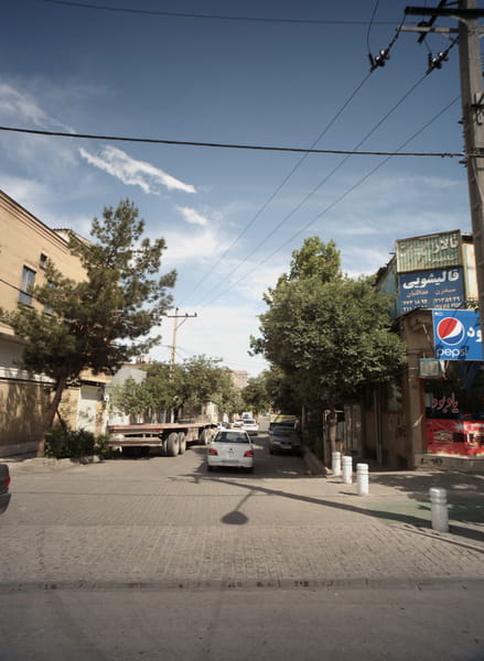 عکس قالیشویی مدرن در رسالت مشهد