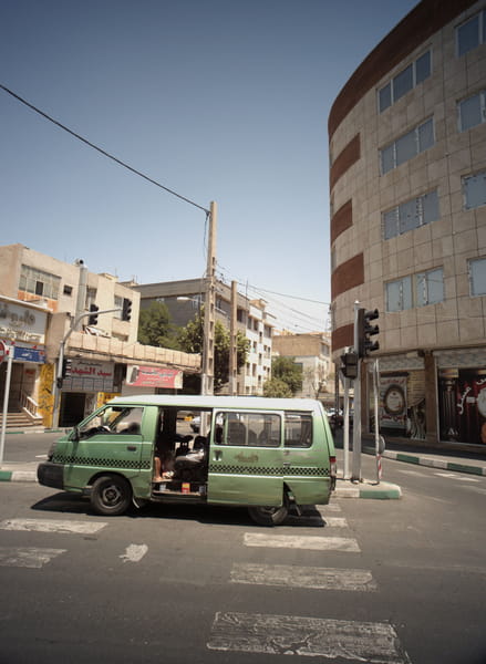 عکس دکتر شهلا نعمتی در امام سجاد تهران