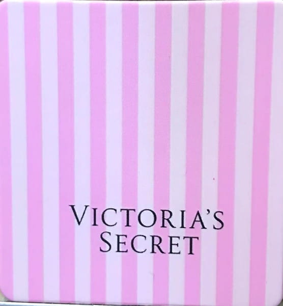 عکس فروشگاه لباس زیرزنانه VICTORIA'S SECRET در دورشهر قم