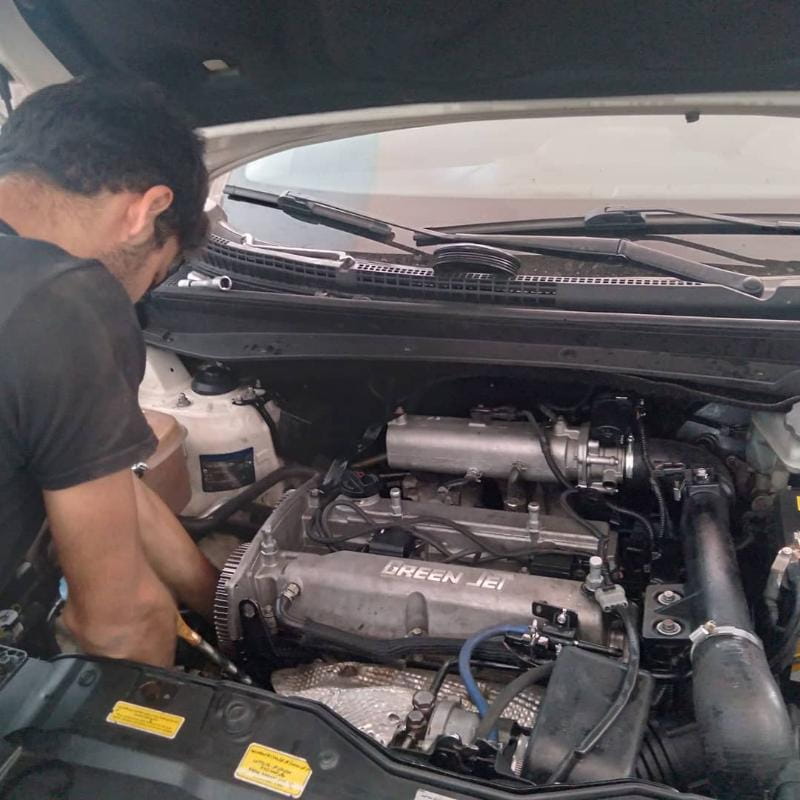 عکس اتومکانیکی ولی نوبخت ( valiautomechanic )