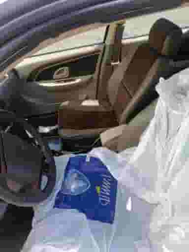 مجموعه کارواش و خدمات فنی و ظاهری چکاپ وی آی پی شهرک هواپیمائی تهران