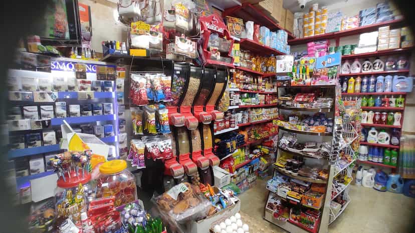 عکس سوپرمارکت دایان در بوعلی سینا همدان