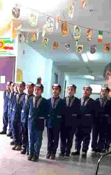 دبستان شهید رستم خانی در نجف آباد زنجان